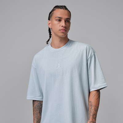 Jordan Flight Essentials Men's Oversized T-Shirt. Nike.com